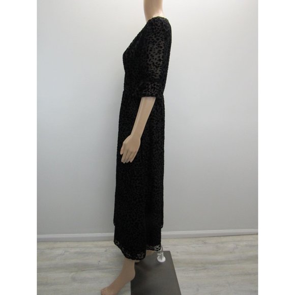 BELLEVUE THE LABEL BLACK VELVET PRINT DEEP V-NECK MAXI DRESS - Picture 3 of 6